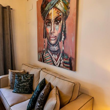 Apartamento 3 Dormitorios en Calle San Vicente. Sevilla Exterior foto